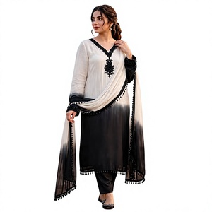 Traditional white Cotton <b>Kurta</b> Set With Dupatta Loose Fit Floor Length Casual Wear For <b>Women</b> India Pakistan Style - Product Image 1