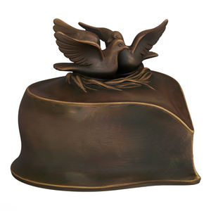 हस्तनिर्मित कांस्य-टोन रेसिन साथी यूरिन दोहरी क्षमता वाले दिल स्मारक जार कस्टम जोड़े प्रीमियम घरों के लिए पेशाब करते हैं - Product Image 2