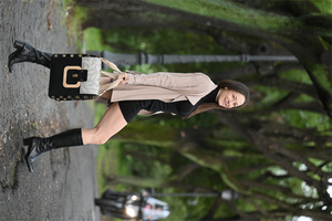 Borse di lusso dal Design italiano uniche moda fatte a mano stile Rock personalizzabile borsa zaino donna materiale sostenibile - Product Image 4