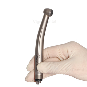 Tandheelkundige Hoge Snelheid Handstuk Met Keramische Lager 4 Gaten Waterspray En 4 Luchtspray - Product Image 3