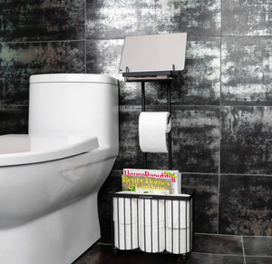 Porte-rouleau de papier toilette moderne en fer noir avec étagères de rangement pour magazines et support pour tablette, idéal pour les hôtels - Product Image 2