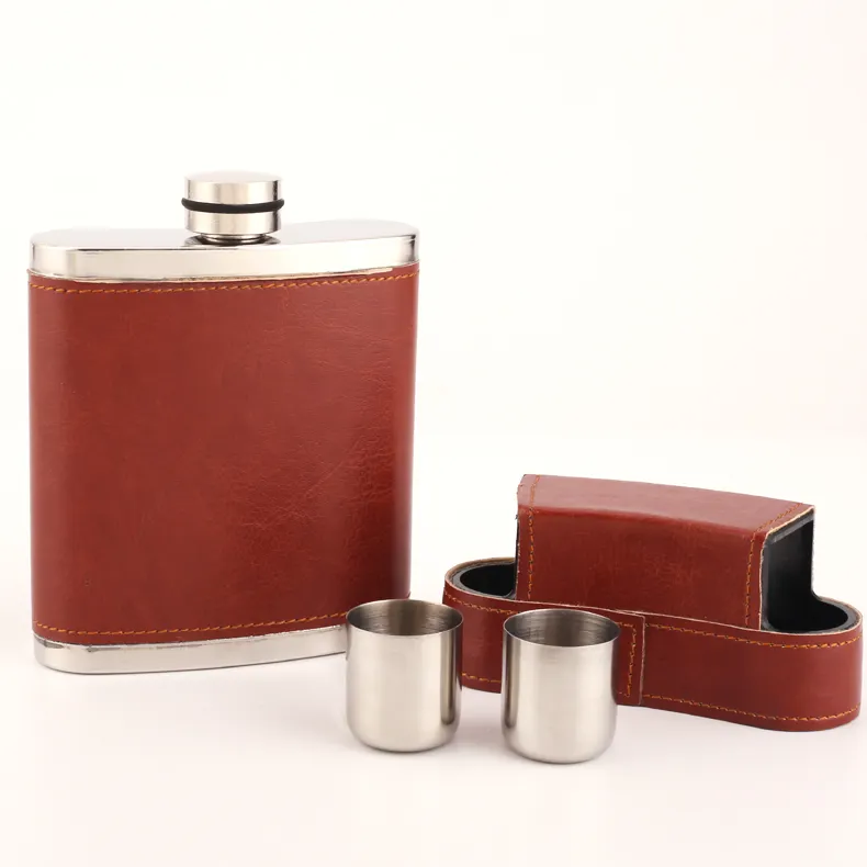 2021 yüksek kaliteli 304SS özelleştirilmiş PU deri kılıf paslanmaz çelik 8oz hip flask likör alkol için