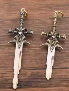 Hochwertiger hand geschnitzter 3D-Schlüssel aus Bronze - Product Image 4