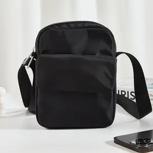 Bolso bandolera clásico Unisex ligero impermeable de nailon para hombre y mujer, Mini bolso de pecho, bandolera para teléfono móvil