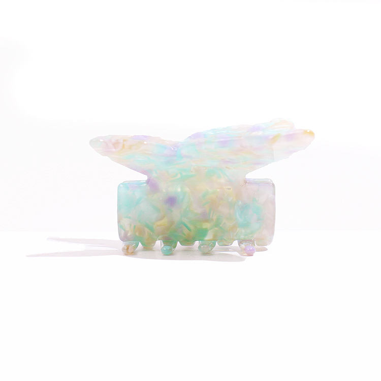 สีเขียว