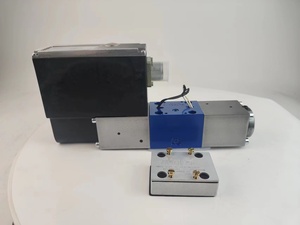 Válvulas de Control de Alta Respuesta 4WRSE 4WRSE10V80-3X/G24K0/A1V 4WRSE10 E80-3X/G24K0/A1V Hidráulicas 4WRSE - Product Image 4