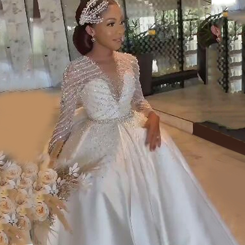 Elegant Godmother Dress - Wedding Gown with Lace & Train