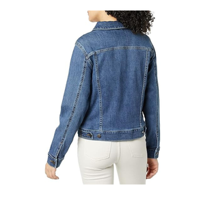 Chaqueta vaquera clásica personalizada para mujer, abrigo vaquero azul con botones y bolsillos, ropa de abrigo informal, fabricante OEM - Product Image 3
