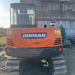 Excavatrice à moteur d'occasion coréenne certifiée CE, haute performance, modèles Doosan Dx60e Dh60bc Dh60-7 Dx60e-9c Dx55, 6 tonnes, modèle 2023 - Product Image 4