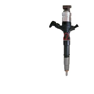 Inyector Denso 23670-39215 23670-39315 23670-39310 23670-30140 Válvula de Inyección de Combustible Diésel para Uso Automotriz - Product Image 1