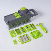 Multifunctionele 16-in-1 handmatige plastic ABS groentesnijder mandoline, aardappelrasp, saladehakker, keukenhulpmiddel