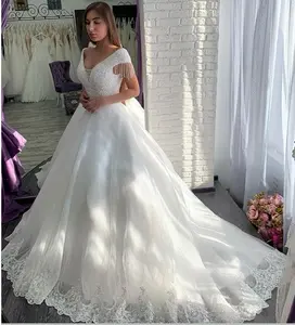 लक्जरी मनके क्रिस्टल छोड़ने के लिए एक लाइन चमक चमकदार शादी की पोशाक प्लस आकार पोशाक शादी के दिन