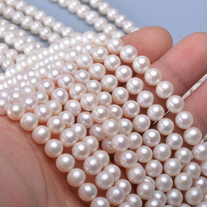 สร้อยคอมุกน้ำจืดทรงกลมขนาด 8-9 มม. แบบปรับแต่งได้ของ Tilian ใกล้เคียงกับมุกทรงกลมสมบูรณ์แบบ มีตำหนิเล็กน้อย แบบกึ่งสำเร็จรูปพร้อมมุกแบบหลวม - Product Image 4