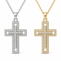 Collier croix ARNAN pour femme en laiton, pendentif entièrement pavé de pierres, chaîne délicate pour la clavicule, bijoux superposables, cadeau en gros pour elle