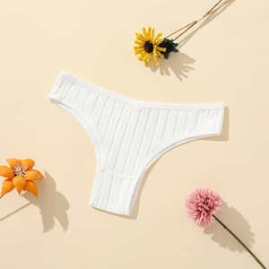 Slip da Donna in Cotone Traspirante e Morbido, Mutandine Classiche con Cuciture, Intimo Femminile - Product Image 3