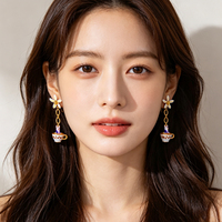 Anting-anting panjang model rantai bunga putih kelinci kecil, berbahan enamel keramik tiga dimensi LBT, imut, untuk wanita, terbuat dari logam campuran.