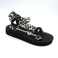 Sandales pour femmes à prix de gros, légères, avec semelle extérieure en EVA, sandales de plage tendance