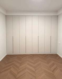Armoire pour ranger les vêtements, armoire de chambre à coucher en bois massif, solution de rangement durable pour les vêtements, armoire de chambre à coucher - Product Image 1