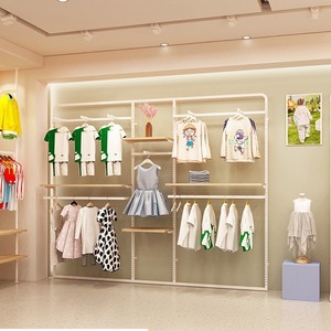 Étagère de présentation pour magasin de vêtements pour enfants, présentoir mural en fer et bois combiné - Product Image 4