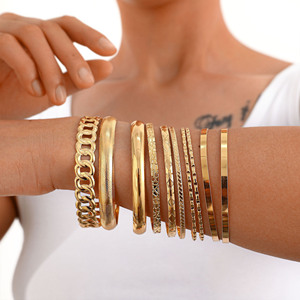 ชุดกำไลอัลลอยสไตล์โบฮีเมียนแบบเรียงซ้อนกันแนวยุโรปอเมริกันชุดปาร์ตี้ย้อนยุคอินเทรนด์สำหรับผู้หญิงเครื่องประดับมือกลวง - Product Image 2