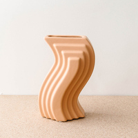 Grosir ornamen vas bunga keramik Matte meja makan dekorasi tidak teratur rumah porselen Modern Nordic