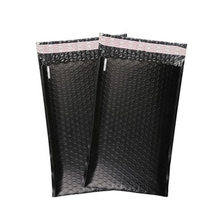 Bolsas de <span class=keywords><strong>correo</strong></span> de plástico prémium coextruido, 6x9 pulgadas, bajo pedido mínimo, burbuja de aire negra, <span class=keywords><strong>para</strong></span> transporte - Product Image 1