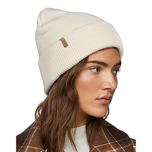 Chapeau polaire femme <span class=keywords><strong>fourrure</strong></span> Pom Logo personnalisé chapeau ample hiver tricoté chapeau pompon bonnet vert <span class=keywords><strong>toque</strong></span> avec étiquette <span class=keywords><strong>en</strong></span> polyuréthane - Product Image 3