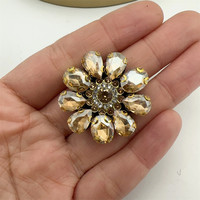 Nouveau fait à la main Sequin fleur forme 3D coudre sur appliques patchs pour vêtements décoration bricolage
