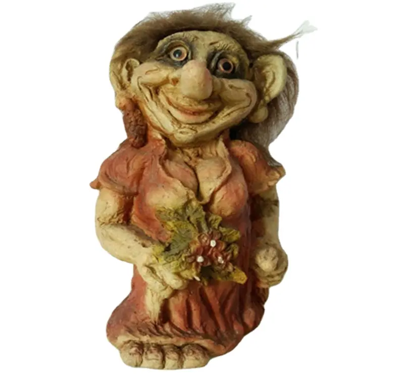 Wanita Antik dengan Bunga Kerajinan Boneka Troll Resin Di Norwegia