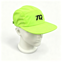 Custom 5-panel hardloopcap van gerecycled polyester, limoengroen, korte klep, campinghoed, unisex, siliconen logo, trail, sportief, gestippeld, ademend