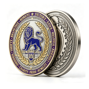 เหรียญรางวัลแบบหล่อขึ้นรูปด้วยโลหะผสมสังกะสีแบบกำหนดเอง สองด้าน พร้อมลายสิงโตสีน้ำเงินตามแบบราชสำนักและคำขวัญสร้างแรงบันดาลใจ - Product Image 3