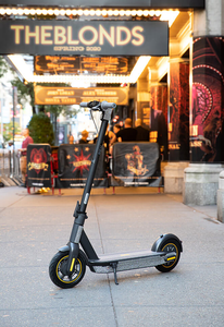 Trottinette électrique pour adultes Segway Ninebot Max G2 1000W avec une vitesse maximale de 22 mph et une batterie de 551 Wh - Product Image 2