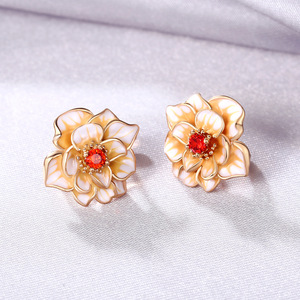 Orecchini a Perno con Fiori Delicati per Donne, Design Floreale Fresco, Gioielli Minimalisti di Moda - Product Image 2