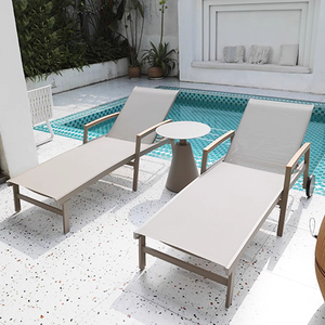 Chaise de plage pliable de luxe moderne, imperméable, avec coussin en mousse à mémoire de forme, <span class=keywords><strong>lit</strong></span> en maille Teslin, cadre en aluminium, pour piscines et hôtels - Product Image 1