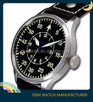 Montres mécaniques automatiques de plongée en titane vintage de bonne qualité avec bracelet en cuir luminescent pour hommes