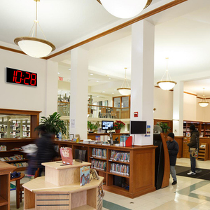 Horloge numérique de mur Jumbo de lumière de la couleur rouge blanche LED de 6 pouces avec des options de POE GPS - Product Image 4