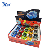 Prix pas cher personnalisé double trous école taille-crayons manuel papelaria fofa mignon papeterie taille-crayon de voiture avec couvercle transparent