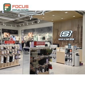 Muebles Metálicos con Recubrimiento en Polvo para Interiores de Tiendas, Personalizados para Vendedores y Boutiques - Product Image 3