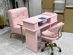 Ensemble table et chaise de salon de manucure de style moderne en bois rose, collection Unique Modern Beauty - Product Image 2