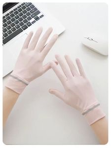Gants de protection solaire en soie et nylon pour femmes, respirants, en maille, anti-UV, pour la conduite en plein air - Product Image 2