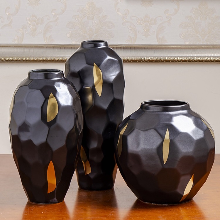 Creative modern design of flower arrangement porcelain vase home decoration white ceramic vase