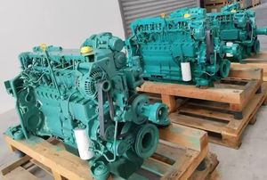 Moteur 240B/290B D7E neuf en stock - Product Image 6