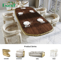 Ensemble de table à manger de luxe avec base en laiton doré, plateau en bois de palissandre, design artistique italien sculptural empilé et chaises uniques pour villa de luxe