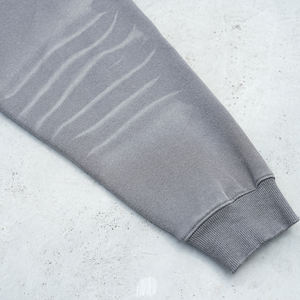 Sweat à capuche court et épais pour hommes avec logo personnalisé surdimensionné en coton épais d'automne 400 Gsm Essentials - Product Image 2