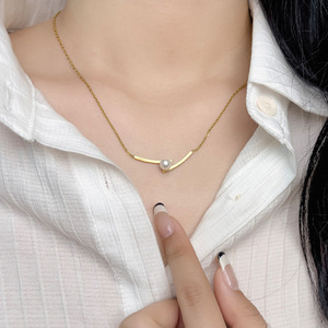 Nouveau design de collier avec pendentif en perle, acier inoxydable, plaqué or, pendentif géométrique, pour femmes - Product Image 3