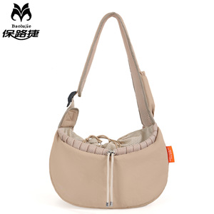 Bolso cruzado para mascotas Baolujie, tela Oxford, semicircular, transportín para gatos, portátil para salidas, color caqui, rosa, negro - Product Image 1