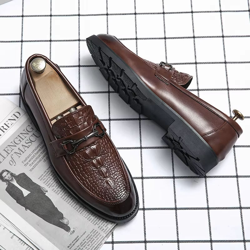 สีน้ำตาล