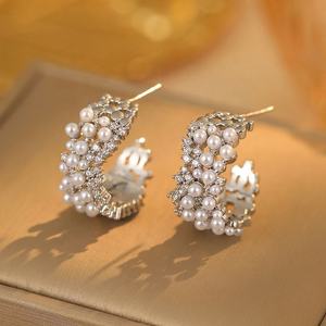 Pendientes Estilo Francés para Mujer, Diseño Ligero y Elegante con Perlas y Circonitas, Versátiles, Modernos, con Temperamento Único, Regalo - Product Image 5