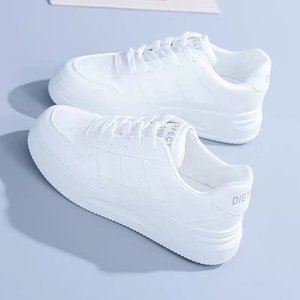 NUEVAS <span class=keywords><strong>Zapatillas</strong></span> Deportivas <span class=keywords><strong>de</strong></span> Piel Blanca para Hombre y <span class=keywords><strong>Mujer</strong></span>, Estilo Casual, con Plataforma Plana y Tacón Bajo, Marca Privada, Colección Primavera KJ 2026 - Product Image 3