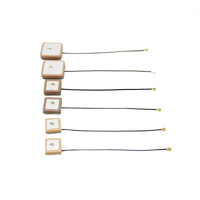 Antenne automobile 20dbi-28dbi GPS/GLONASS à gain élevé bon produit antenne de patch actif Satellite Internet